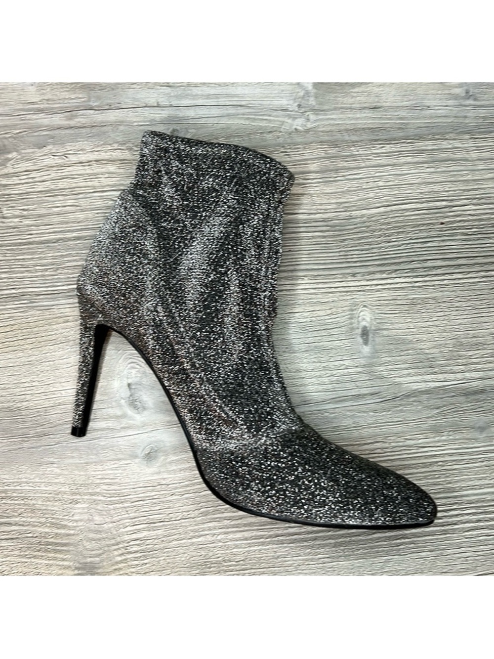 NWT Abound Regena silver glitter sparkle slip on sock heeled bootie size 9